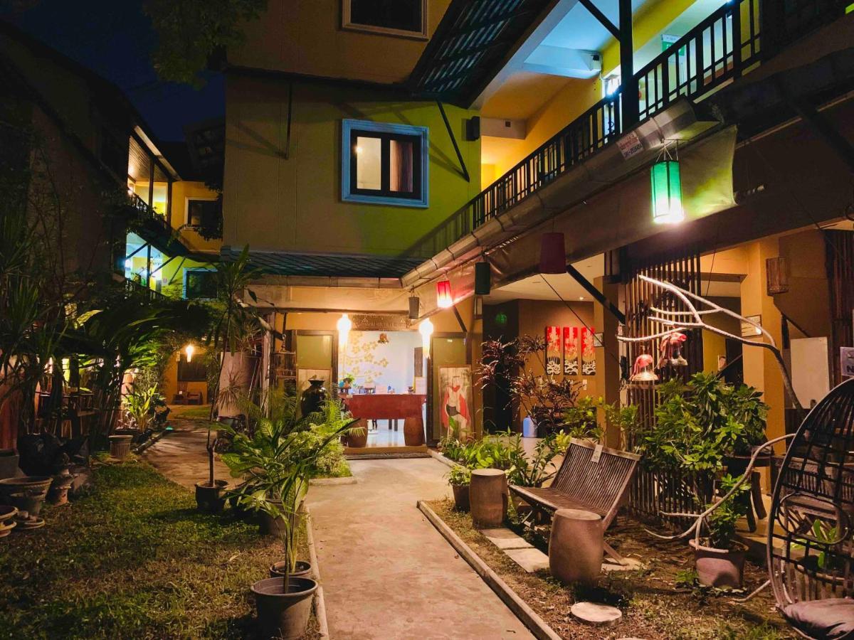 Thapae Boutique House Hotell Chiang Mai Eksteriør bilde